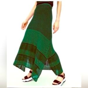 Zara Limited Edition Green and Black Knit fishnets maxi skirt size Small
